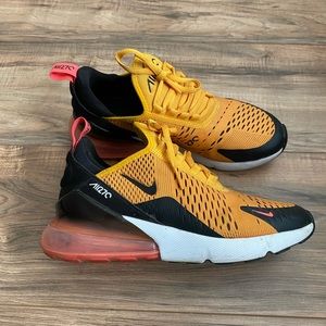 Airmax 270 gold and pink